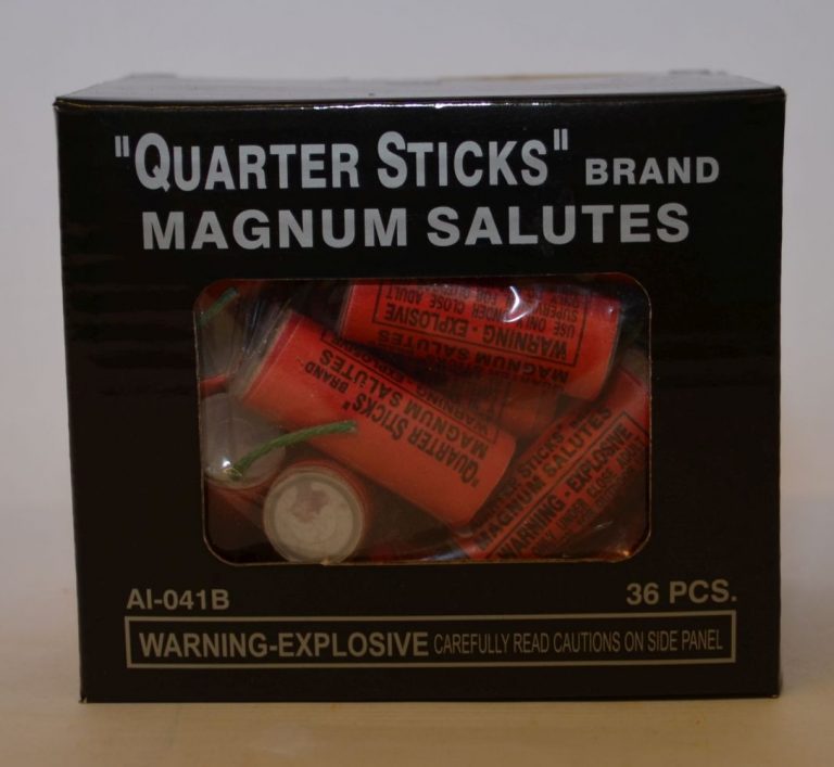 Firecrackers – Quarter Sticks Magnum Salutes (3)